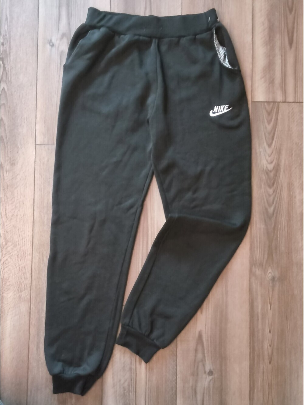 Nike Black Fleece-Lined Jogger Sweatpants Checkered Pocket Lining, Size M